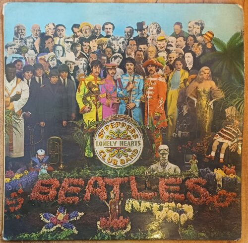 The Beatles - SGT Peppers Lonely Hearts Club Band